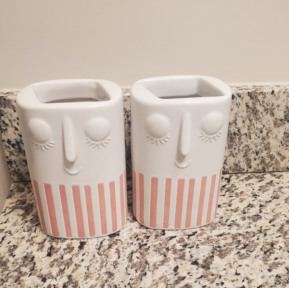 2 Bath and Body Works Soap Dish Holders
